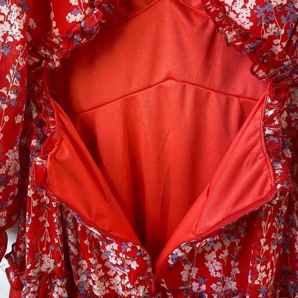 Selfie Leslie Laney Floral Tiered Dress Women M Red Ruffle Babydoll Cutout Back - Picture 8 of 13